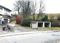 Gummersbach Flaberg: Vermietete Dreifachgarage in der N&auml;he der L 306 Gelpestra&szlig;e